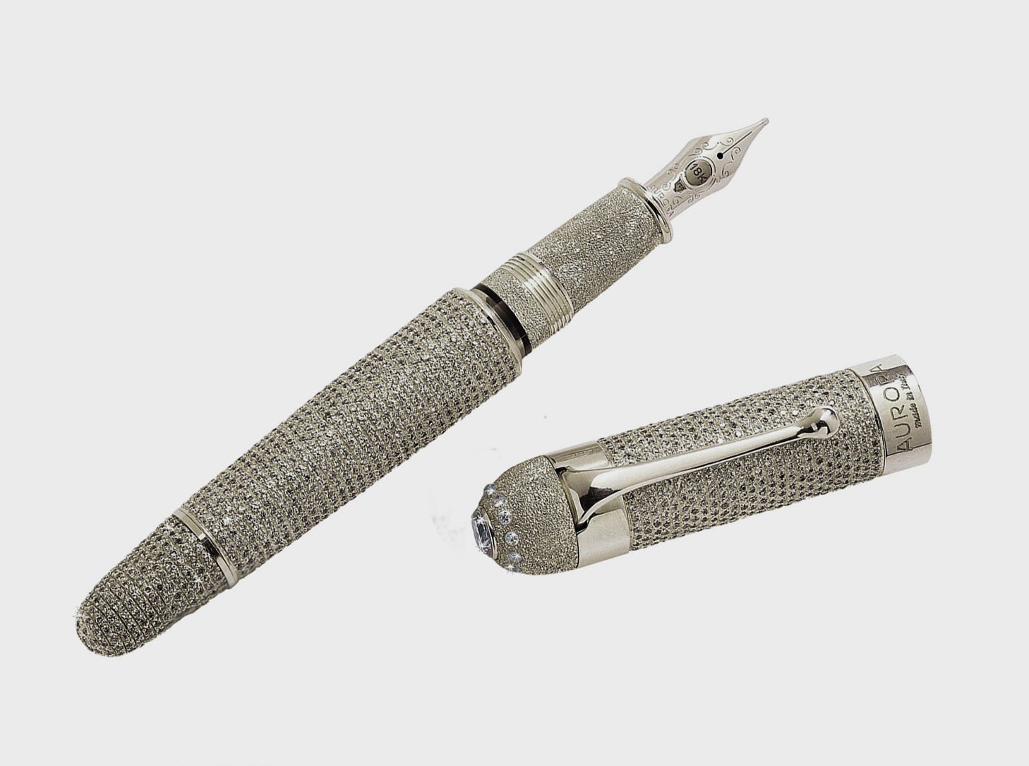 Choáng với những cây bút có giá bằng cả căn biệt thự - 3