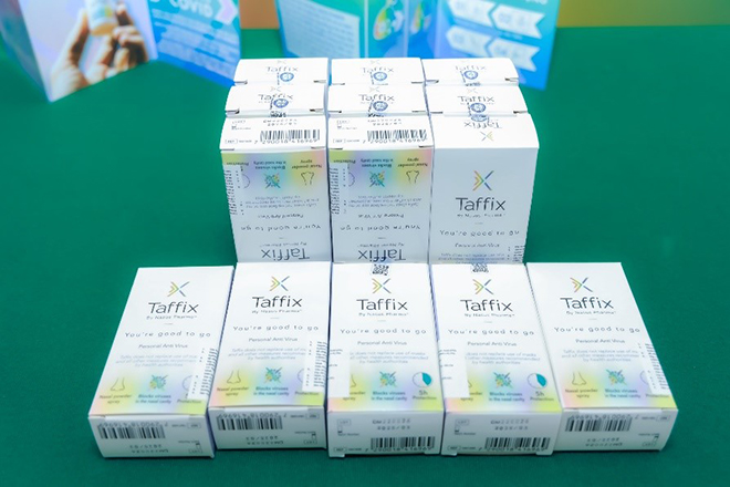 Taffix là xịt mũi dạng bột phù hợp cho cả người lớn và trẻ em từ 6 tuổi trở lên.
