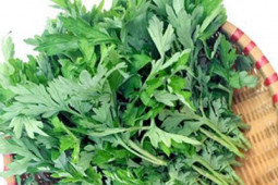 Ẩm thực - Tác dụng phụ đáng sợ của rau ngải cứu, biết mà tránh kẻo "hại đủ đường"