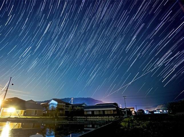 Many interesting astronomical phenomena will appear in the sky in April - January