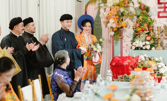 Cô dâu, chú rể mặc cổ phục Việt trong ngày cưới - 4