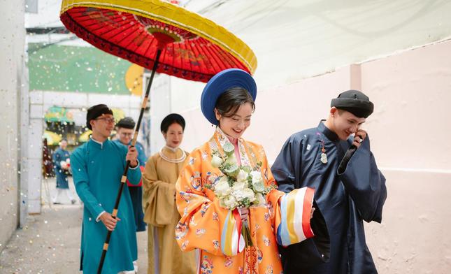Cô dâu, chú rể mặc cổ phục Việt trong ngày cưới - 3