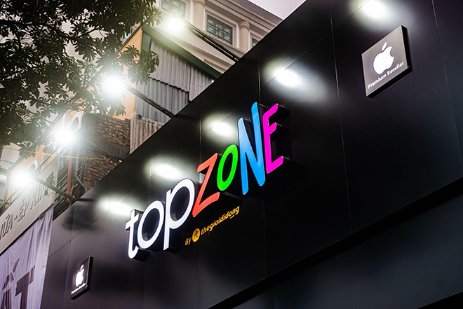 After Hanoi, TopZone has its first high-end store in Ho Chi Minh City.  HCM: larger area, more 