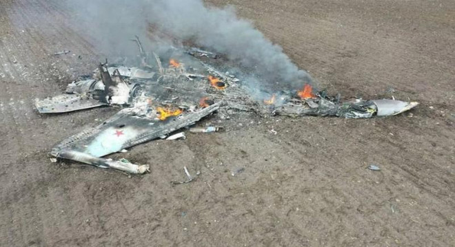 Hình ảnh máy bay Su-35 của Nga mà phía Ukraine nói đã bắn rơi. Ảnh: REUTERS