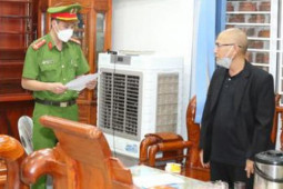 Pháp luật - Lộ sự thật khó ngờ về một thầy bói có tiếng tăm ở Quảng Bình