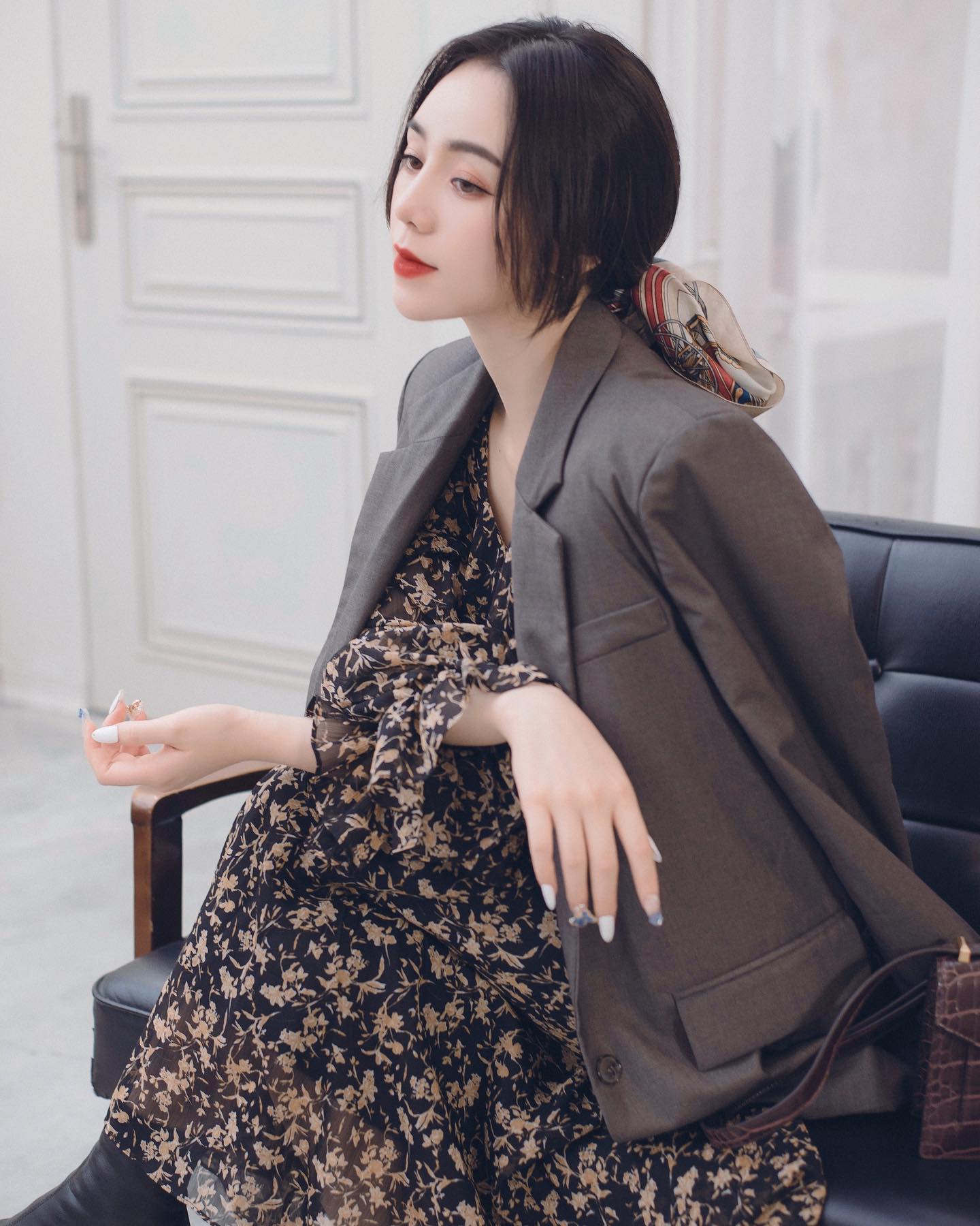 Nữ diễn viên Quỳnh Kool mặc đẹp khoe vóc dáng - 9