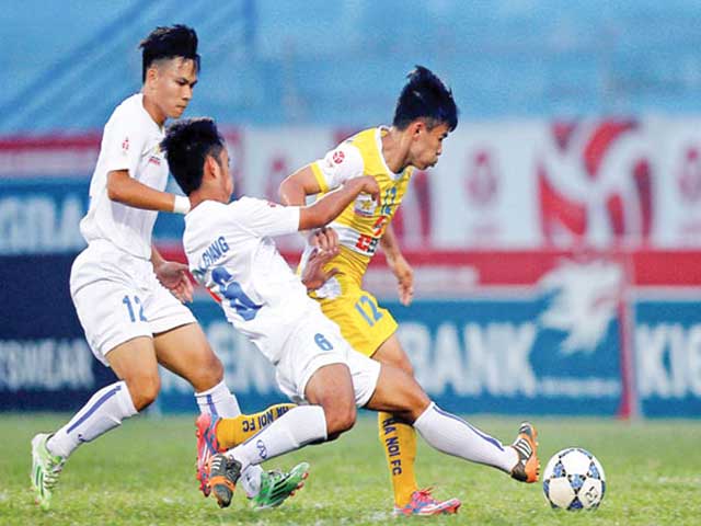 Bóng đá - Trực tiếp bóng đá Hà Nội - Công An Nhân Dân: Quang Hải nhận "quà" đặc biệt từ fan (Cúp Quốc gia)