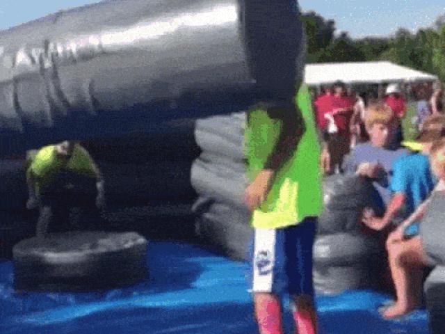 Tranh vui - Khoảnh khắc hài hước của các nhóc tì khiến phụ huynh cũng phải bật cười