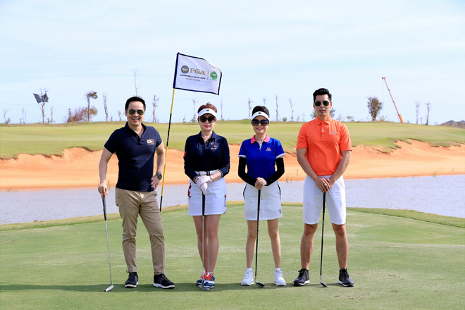 Doanh nhân Minh Quân chia sẻ thêm một trong những điểm mà anh đặc biệt yêu thích tại dự án là sân golf chuẩn PGA 36 hố, là điểm đến giao lưu của giới tinh hoa.