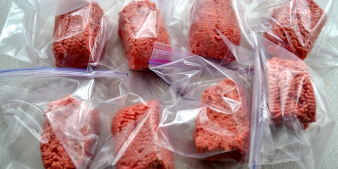 Frozen ground beef turns gray, should you eat it or throw it away?  - 3