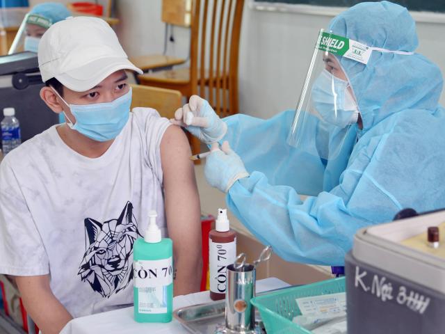 Tin tức trong ngày - Thêm 39.333 ca nhiễm COVID-19 trong nước