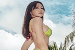 Đời sống Showbiz - Người mẫu Đào Lan Phương khoe vóc dáng "thắt đáy lưng ong"