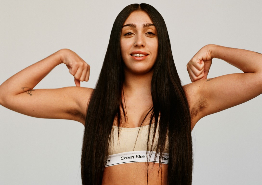 Strange Calvin Klein in the new collection, Madonna's daughter creates a highlight - 1