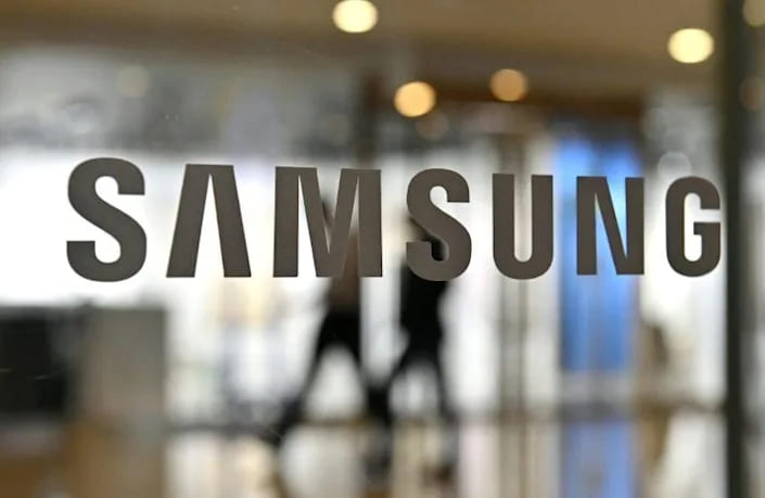 In the midst of global difficulties, Samsung still achieved record revenue - 1