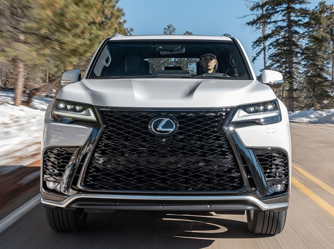 The news that Lexus LX 600 2022 is about to return to Vietnam, priced from 7.89 billion VND - 9