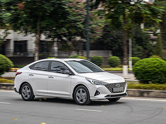 Tin tức ô tô - Giá xe Hyundai Accent lăn bánh tháng 4/2022, giảm 50% phí trước bạ