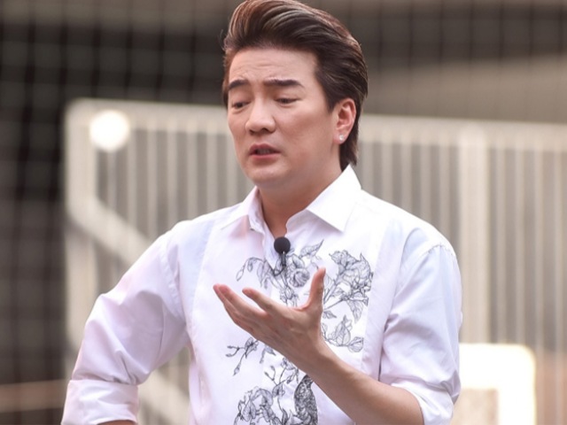 Giải trí - Đàm Vĩnh Hưng bức xúc, nói 1 câu bất ngờ khi bị mỉa mai danh xưng "ông hoàng nhạc Việt"