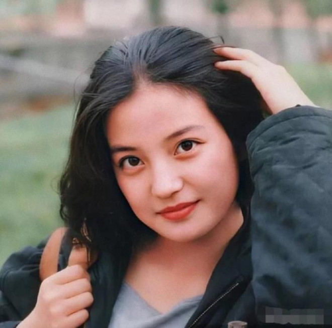 The pure and pure beauty of the series of Chinese beauties at the age of 18 - 9