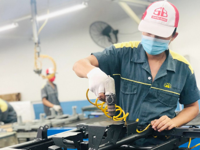 Tin tức trong ngày - Từ tháng 4, giờ làm thêm cho người lao động lên đến 300 giờ