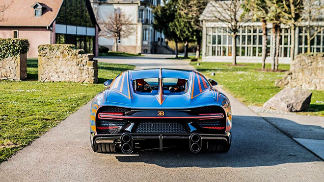 Bugatti Chiron Super Sport has a very unique paint color, priced at more than VND 80 billion - 6