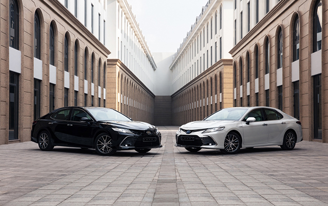 Price of Toyota Camry rolling in April 2022 - 1
