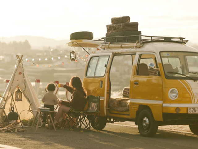 Du lịch - Vợ chồng trẻ đưa con đi xuyên Việt, nhìn ảnh ai cũng thấy Việt Nam mình quá đẹp