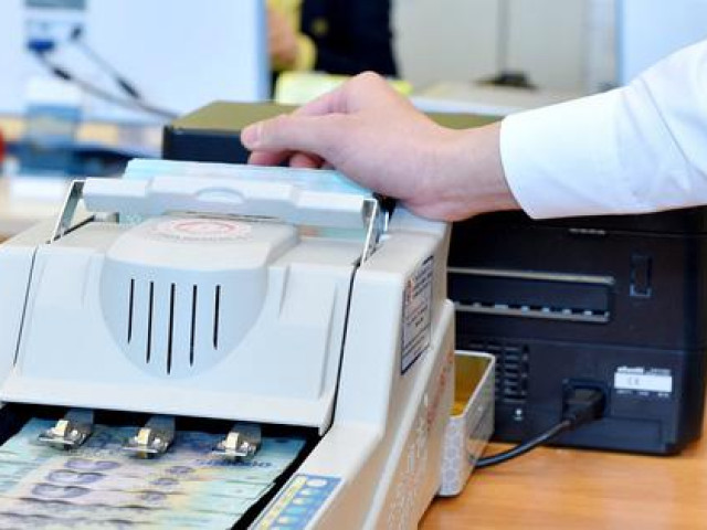 Kinh doanh - Sắp thử nghiệm cho vay ngang hàng, sẽ dẹp cho vay lãi suất cắt cổ?