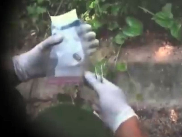 Pháp luật - Phát súng cạnh miếu Thổ Thần và bản "hợp đồng chết chóc"