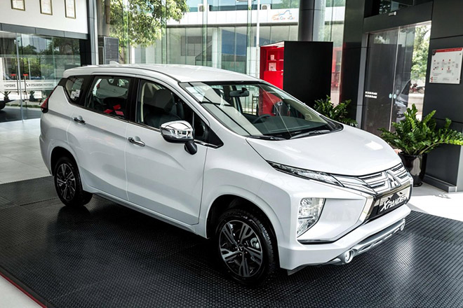 Price of Mitsubishi Xpander in April 2022, 100% LPTB support and gifts - 6