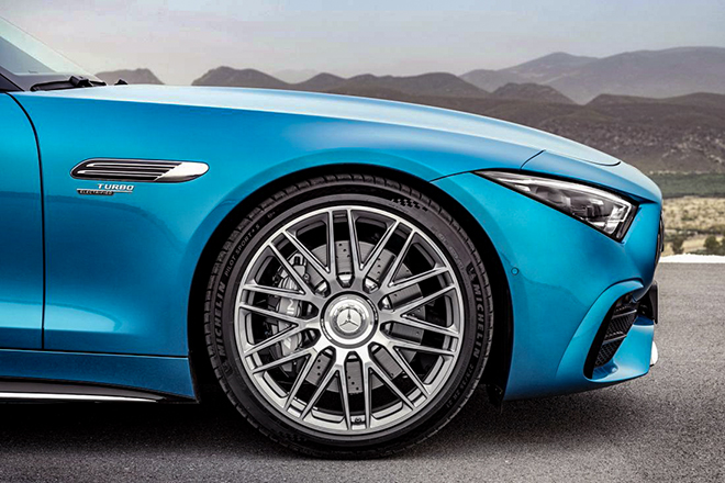 Mercedes-AMG SL43 convertible car launched globally - 5