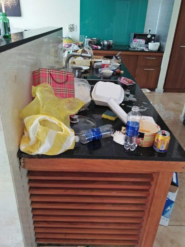 Controversy over the case of tourists renting a villa to flood the house, definitely not paying the cleaning fee - 3