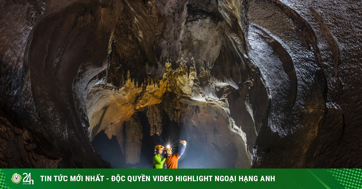 Discover the beauty of Cha Loi Cave system