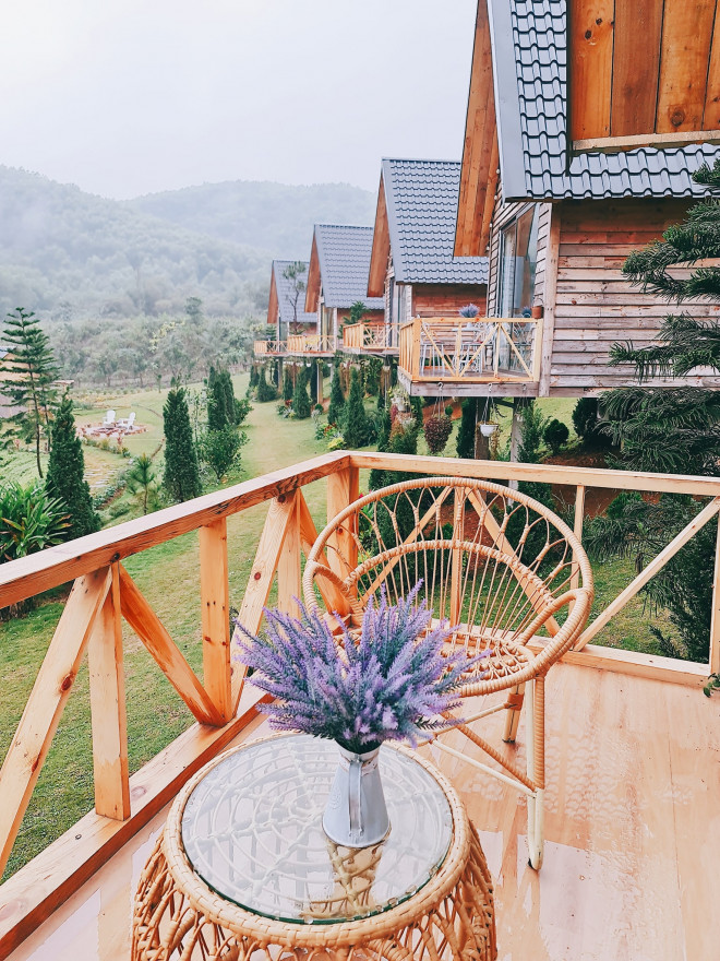 Weekend experience at Dream Grass Hill - a space like a European village in Hoa Binh - 5