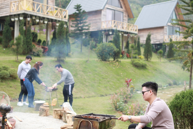 Weekend experience at Dream Grass Hill - a space like a European village in Hoa Binh - 21