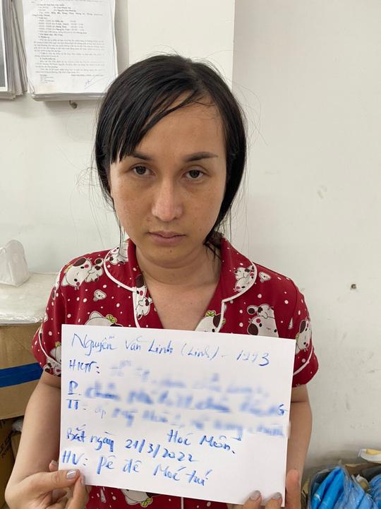 Công an quận 12 triệt phá băng nhóm gây ám ảnh cho nhiều quý ông - 2