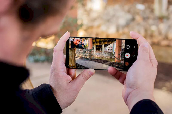 The update helps high-end Samsung phones like tigers grow more wings - 3