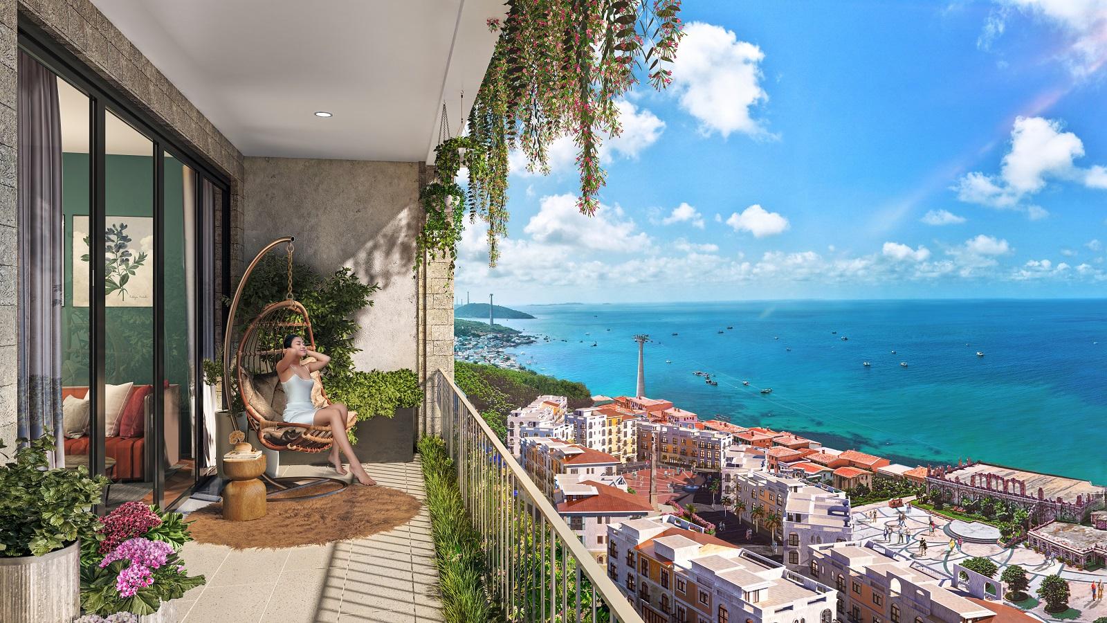 Biển trời đảo ngọc từ ban công căn hộ The Sky