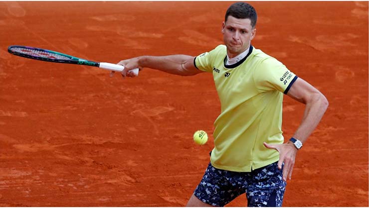 Hurkacz hứa hẹn tiếp tục chật vật trên mặt sân đất nện