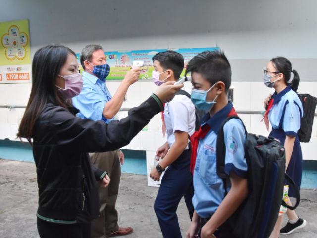 Tin tức trong ngày - Việt Nam cơ bản kiểm soát được dịch Covid-19