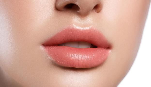 6 tips to help plump lips - 2