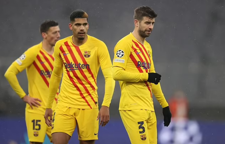 Phân tích sâu về hơn về đội bóng của Xavi, BLV Anh Quân - 4