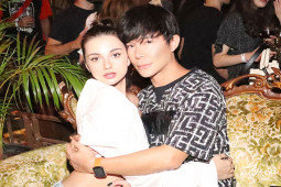 Đời sống Showbiz - Nathan Lee thân mật bên dàn chân dài nóng bỏng, đón Tết Thái Lan tại biệt thự sang trọng