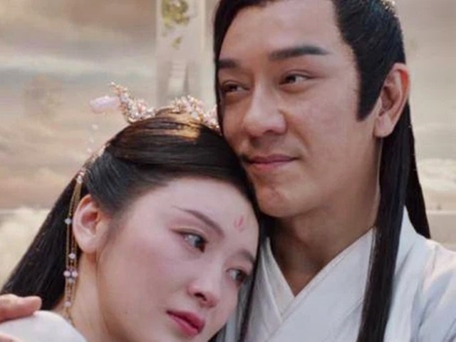 Phim - Sao "Thiên long bát bộ" bất ngờ bị "ném đá" vì U50 vẫn làm điều này