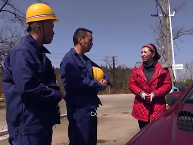 Clip hài hước - Cuộc sống này kiếm tiền không hề dễ dàng!