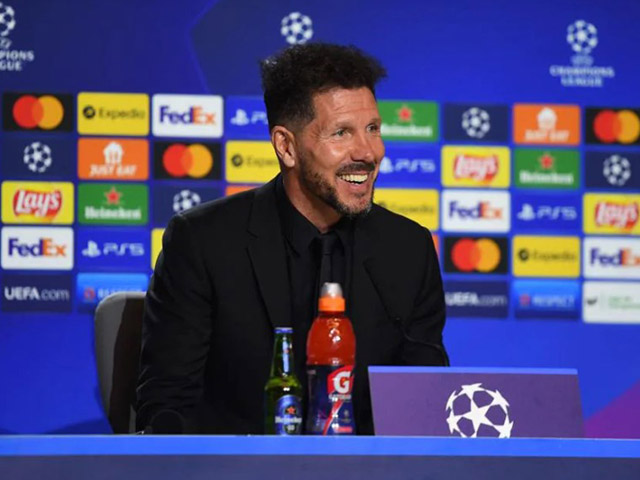 Bóng đá - Huyền thoại MU chỉ trích Atletico làm "trò hề", Simeone lên tiếng phản bác