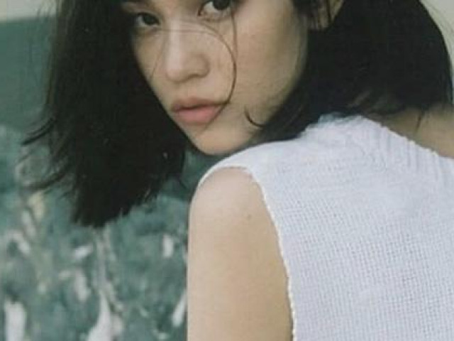 Phim - Người đẹp phim Rừng Na Uy tố bị quấy rối tình dục nhiều lần