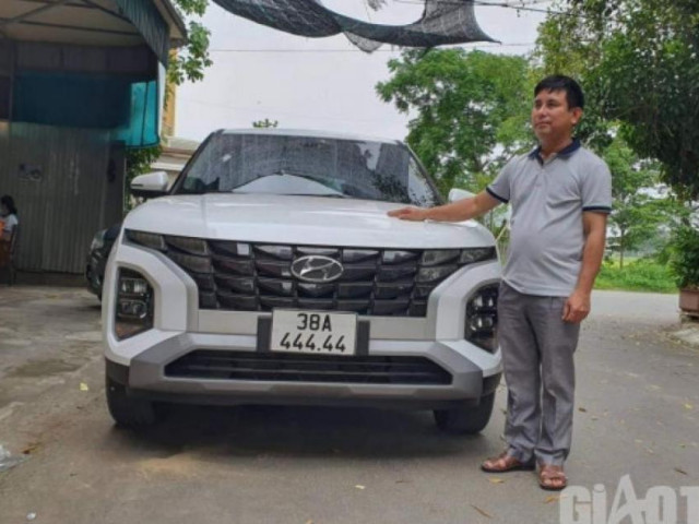 Tin tức trong ngày - Hà Tĩnh: Chủ xe trị giá 800 triệu bốc được biển số ngũ quý 4