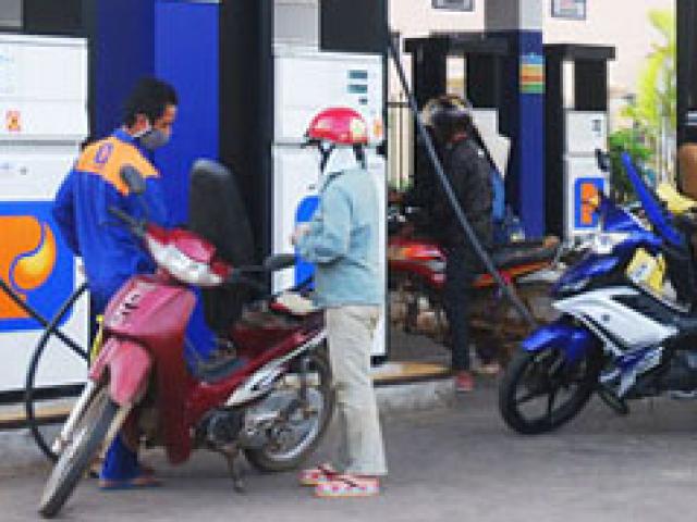 Thị trường - Tiêu dùng - Giá xăng dầu hôm nay 16/4: Duy trì mức cao phiên cuối tuần