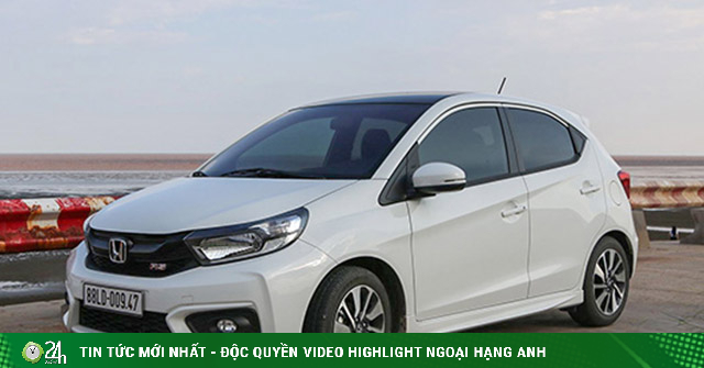 Honda Brio RS discounts more than 50 million VND to attract domestic customers