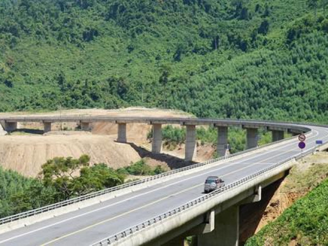 Tin tức trong ngày - Thông xe cao tốc xuyên qua Vườn Quốc gia Bạch Mã